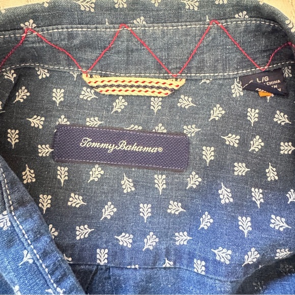 Tommy Bahama Blue Print Men's Shirt Size L - Picture 3 of 8